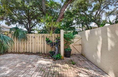 Tiny photo for 1400 NW 9TH Avenue #D-29, Boca Raton, FL 33486 (MLS # B26089245)