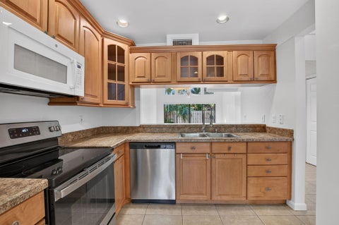 Tiny photo for 1400 NW 9TH Avenue #D-29, Boca Raton, FL 33486 (MLS # B26089245)