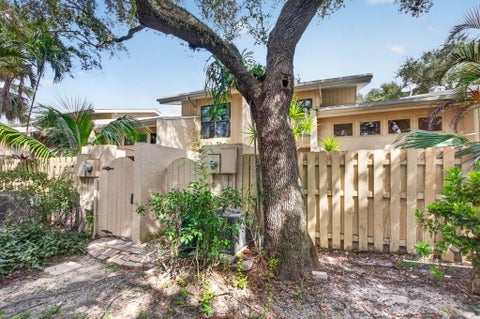 Tiny photo for 1400 NW 9TH Avenue #D-29, Boca Raton, FL 33486 (MLS # B26089245)