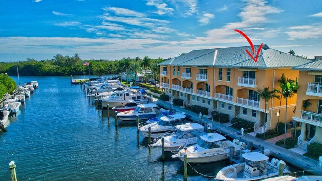 Photo of 655 Casa Loma Boulevard, Boynton Beach, FL 33435 (MLS # R11074546)