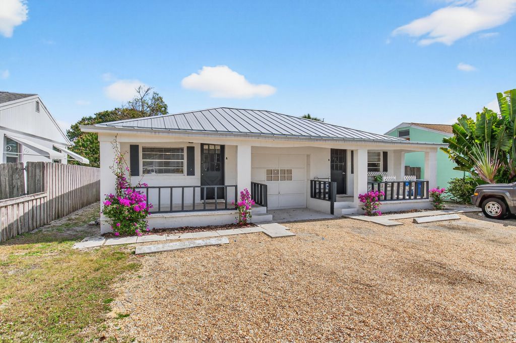 Photo of 506 N Broadway #A, Lantana, FL 33462 (MLS # B26001302)