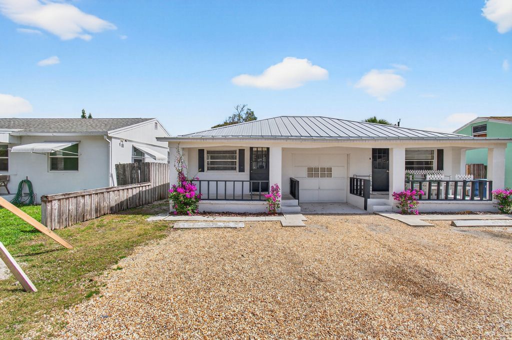 Photo of 506 N Broadway #A, Lantana, FL 33462 (MLS # B26001302)