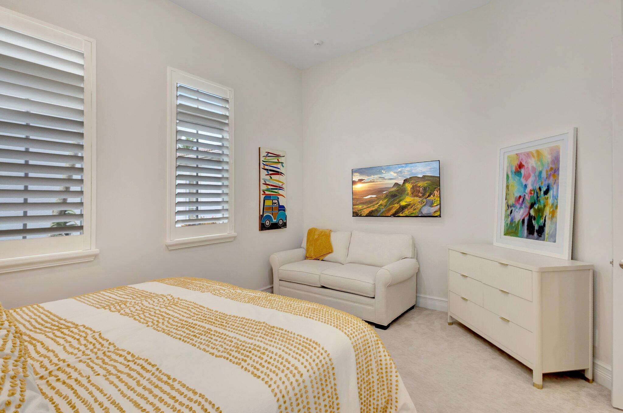 MIRASOL PAR 16 - Residential