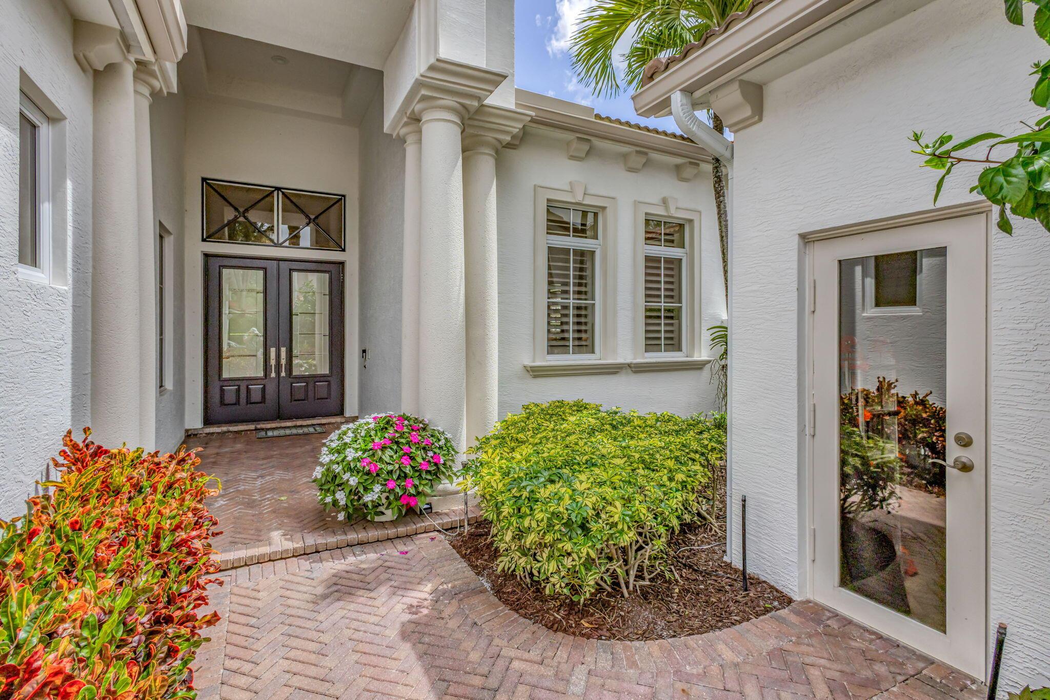 MIRASOL PAR 16 - Residential