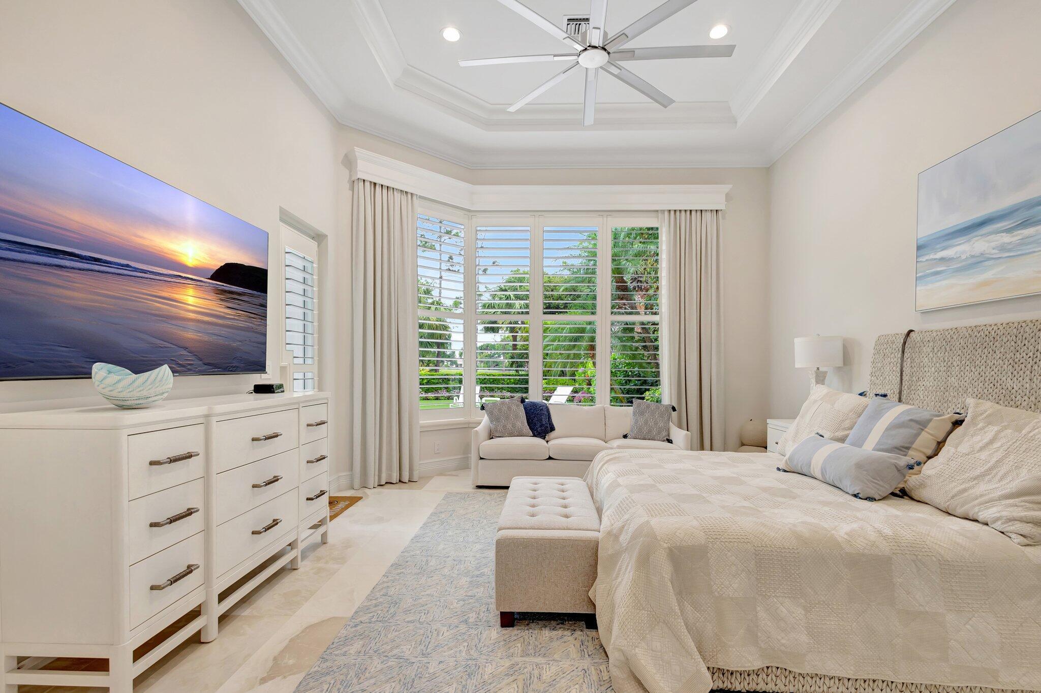 MIRASOL PAR 16 - Residential