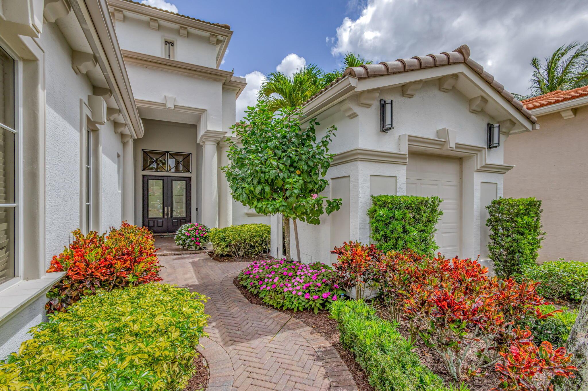 MIRASOL PAR 16 - Residential