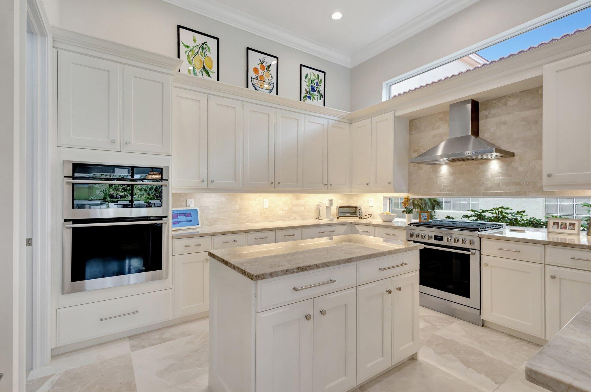 MIRASOL PAR 16 - Residential