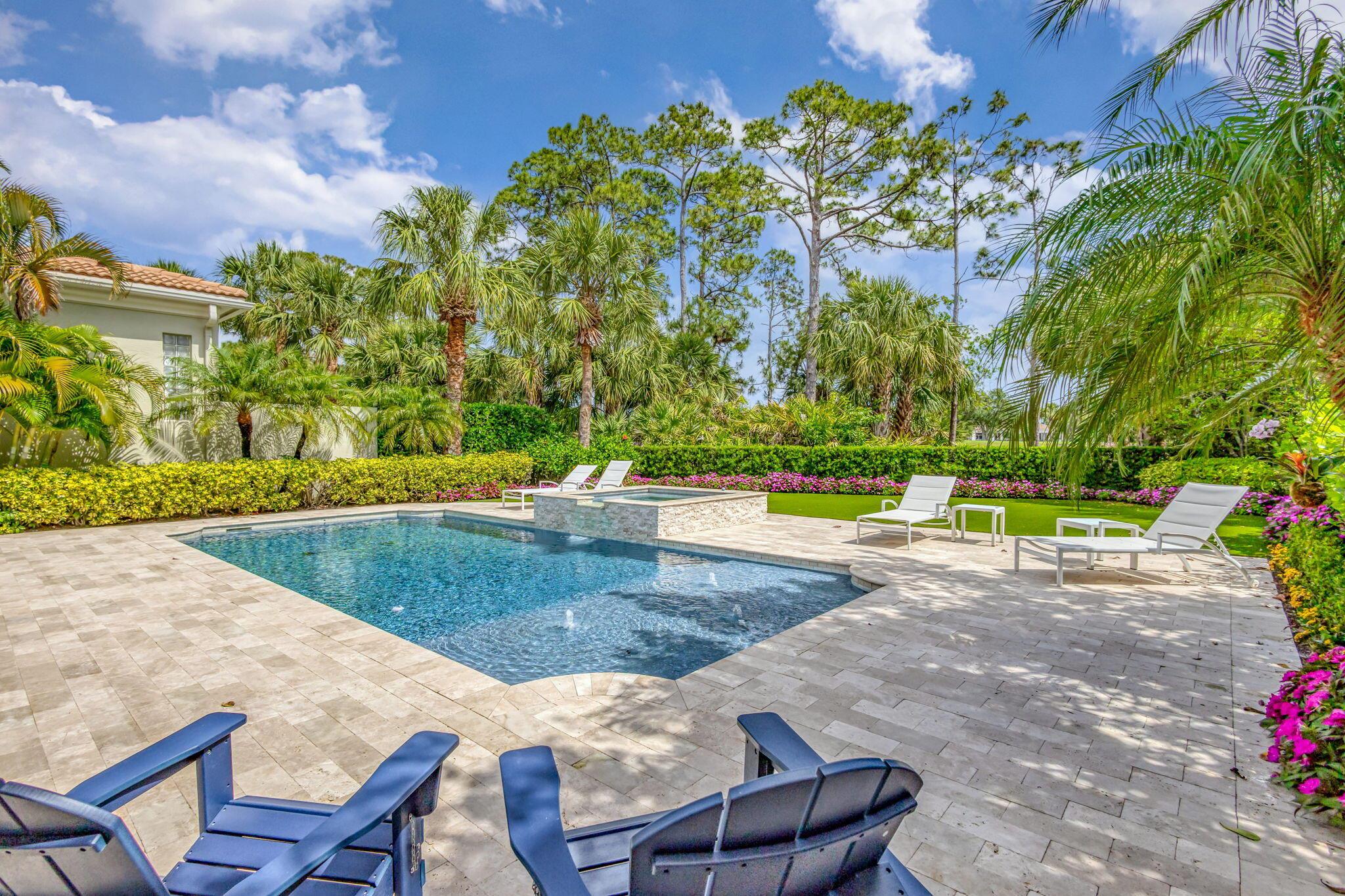 MIRASOL PAR 16 - Residential