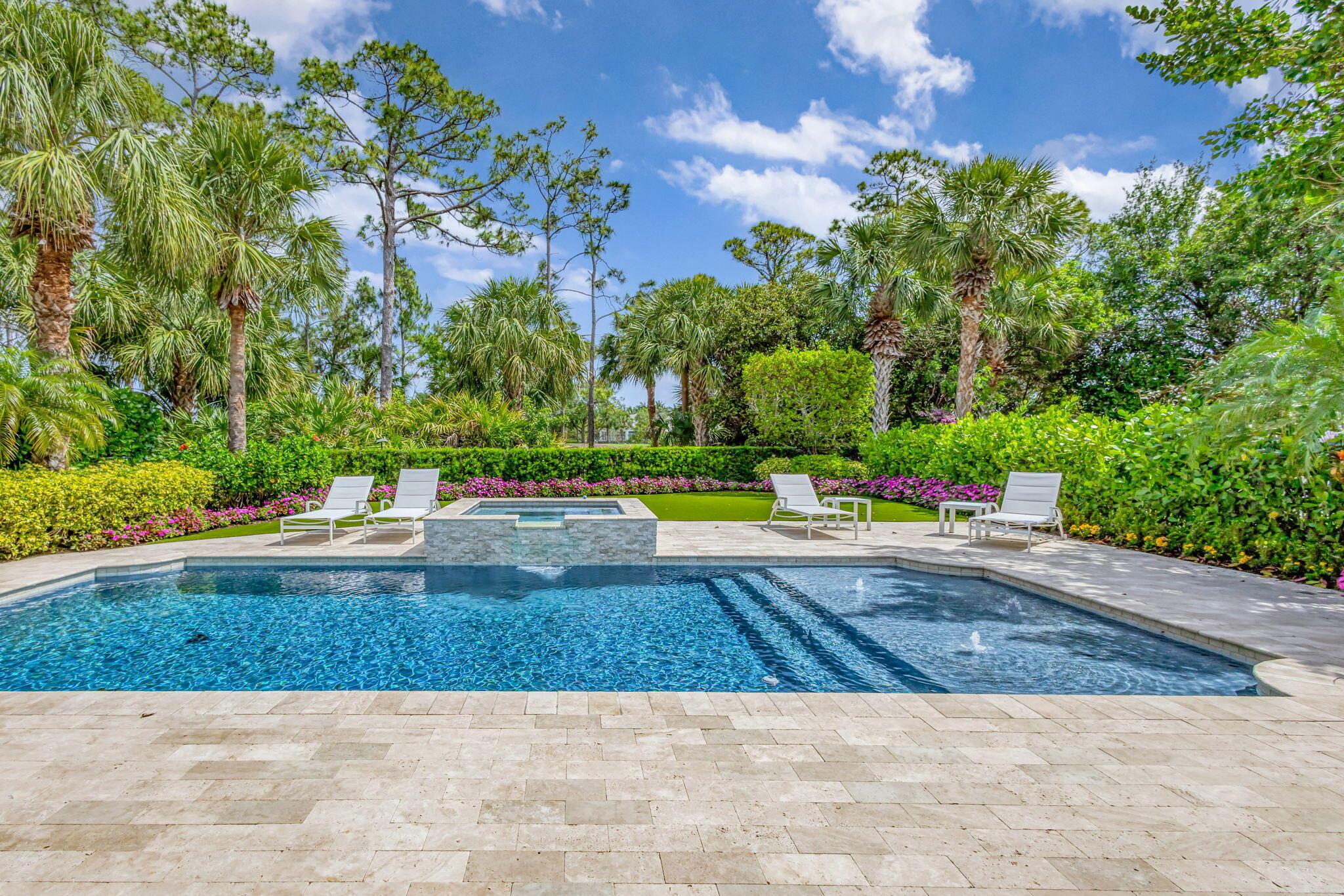 MIRASOL PAR 16 - Residential