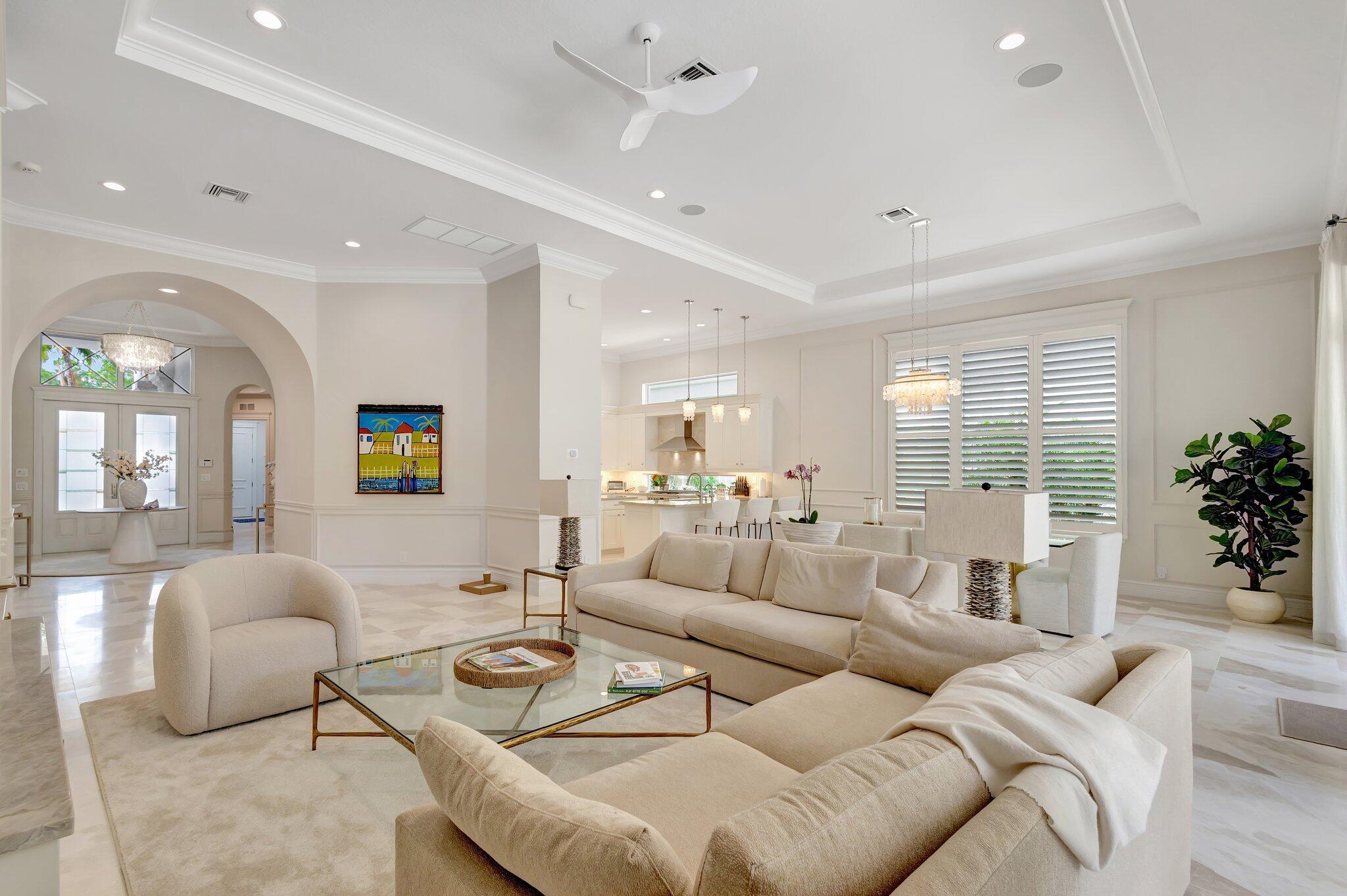 MIRASOL PAR 16 - Residential