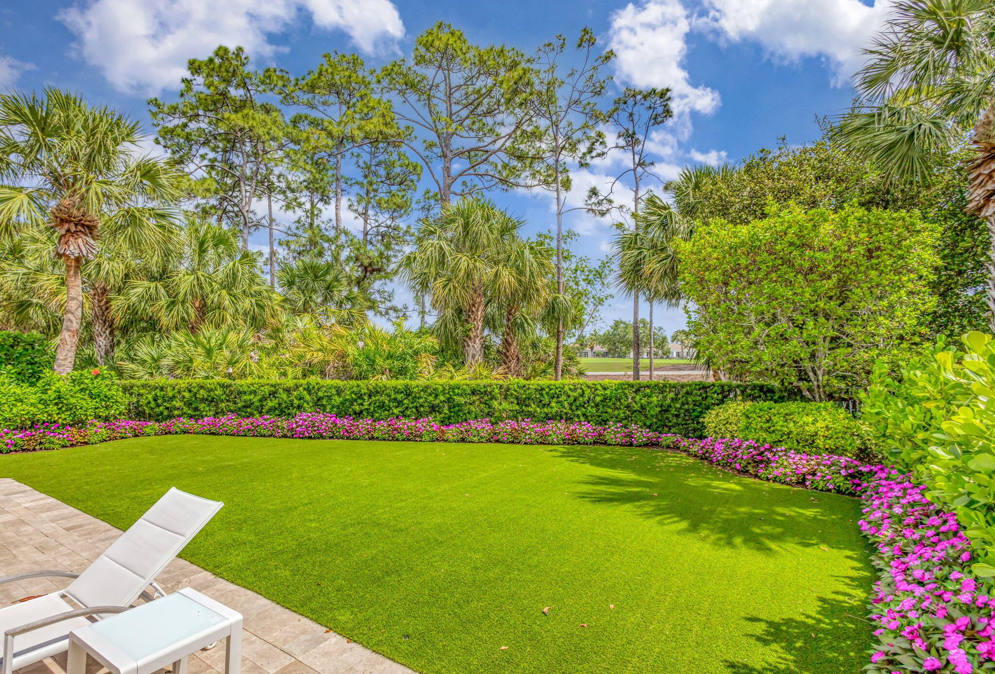 MIRASOL PAR 16 - Residential