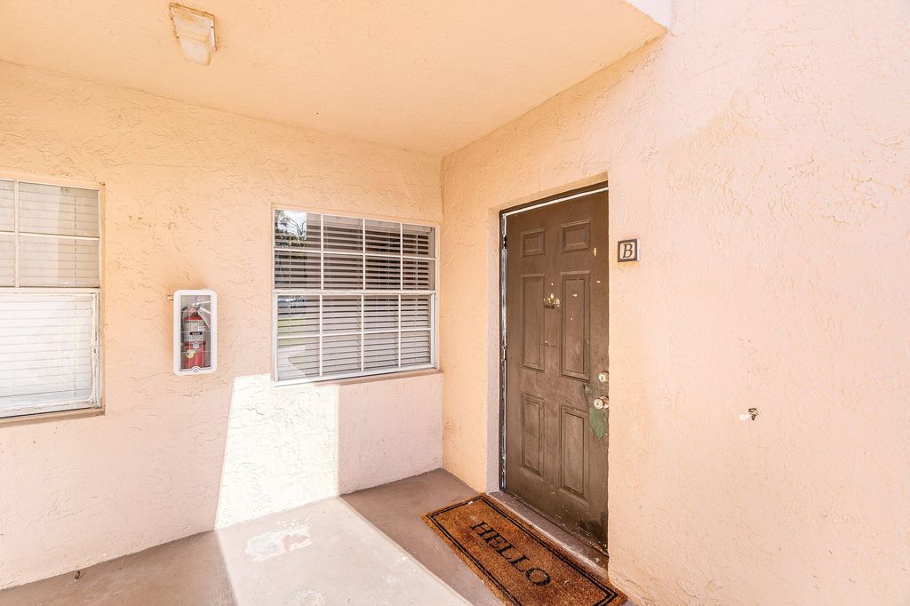 Photo of 751 Cypress Lane #B7, Deerfield Beach, FL 33064 (MLS # R11154497)