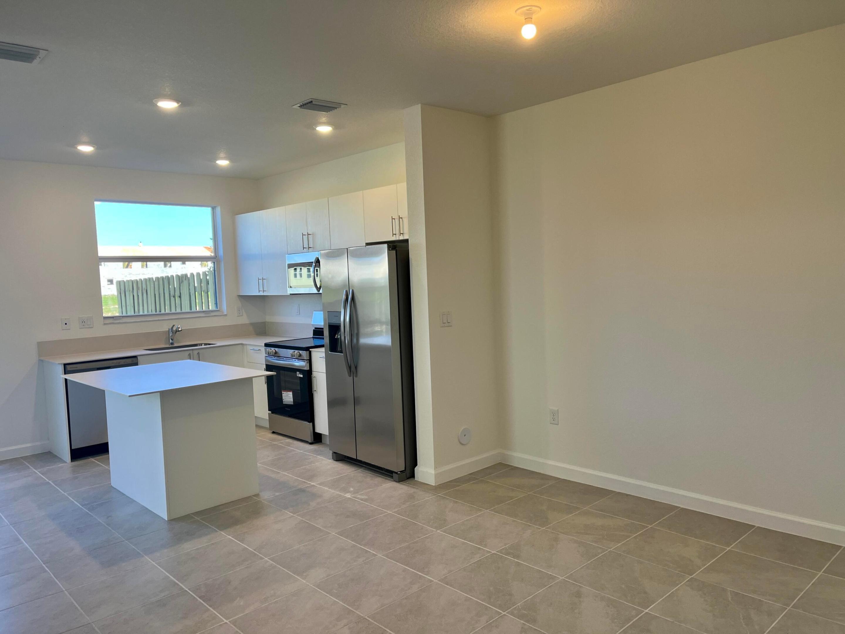 LAGOS AT ALTAMIRA - Residential Lease