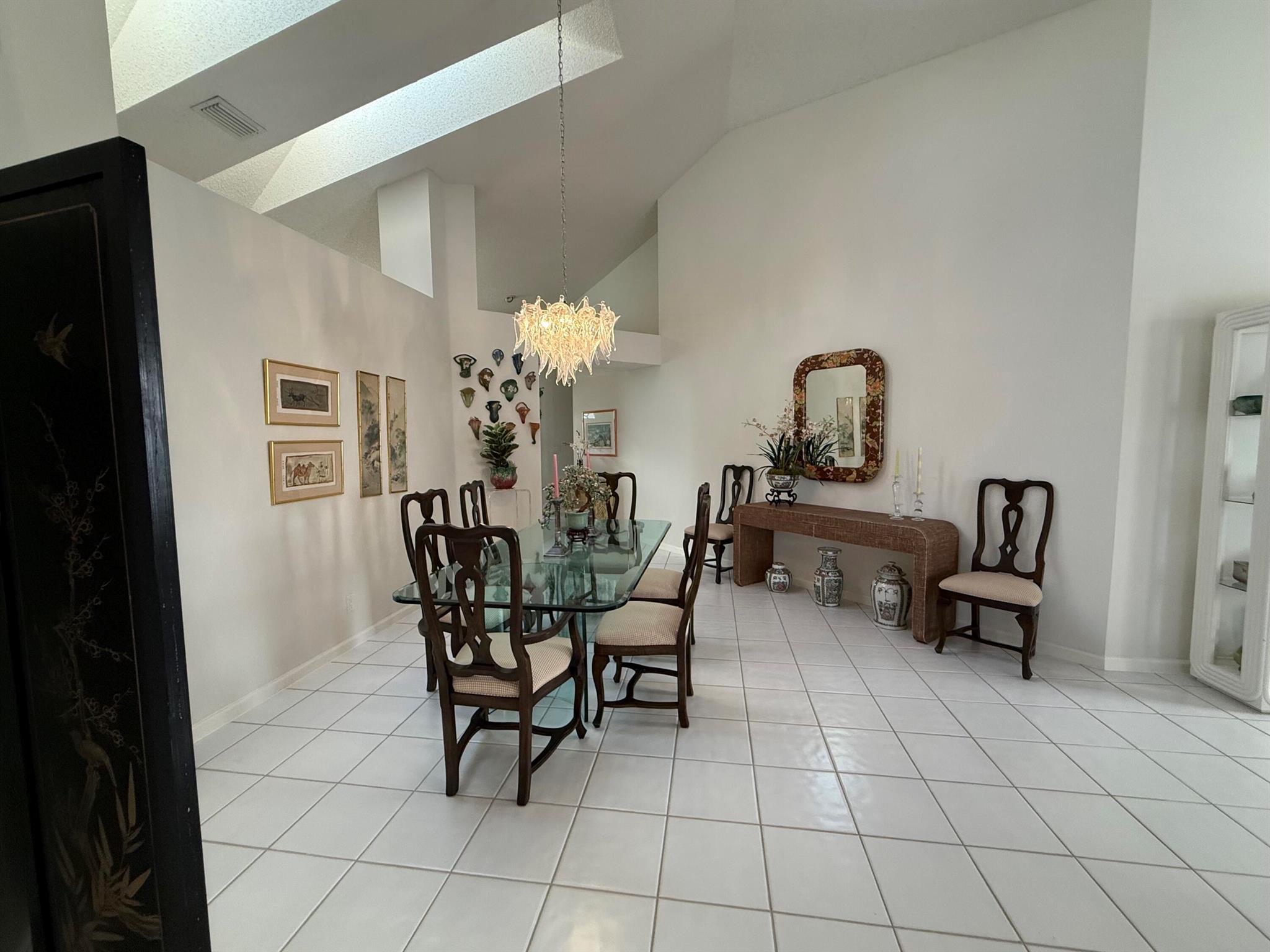 BREAKERS WEST 13, The Col - Residential