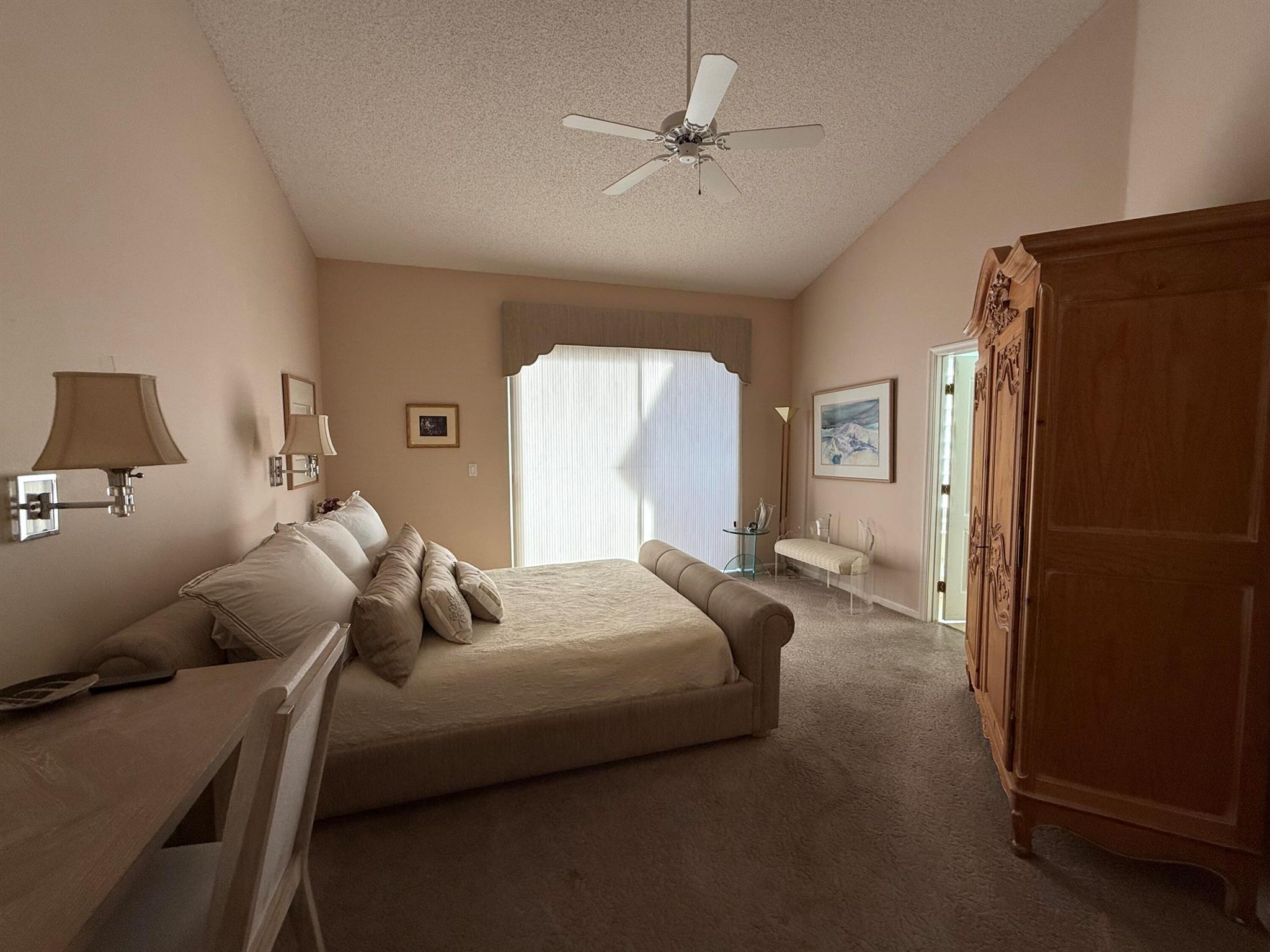 BREAKERS WEST 13, The Col - Residential