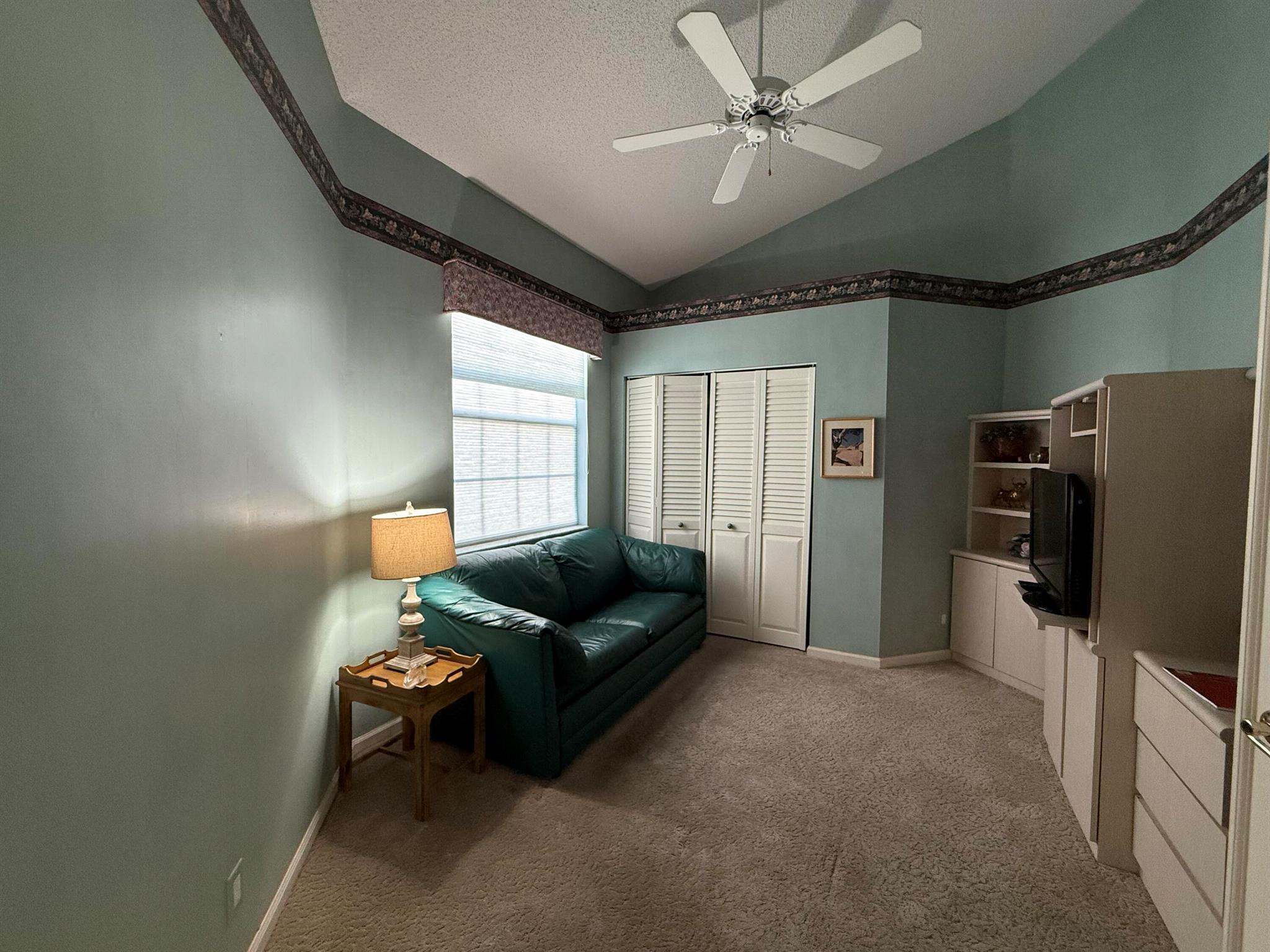 BREAKERS WEST 13, The Col - Residential