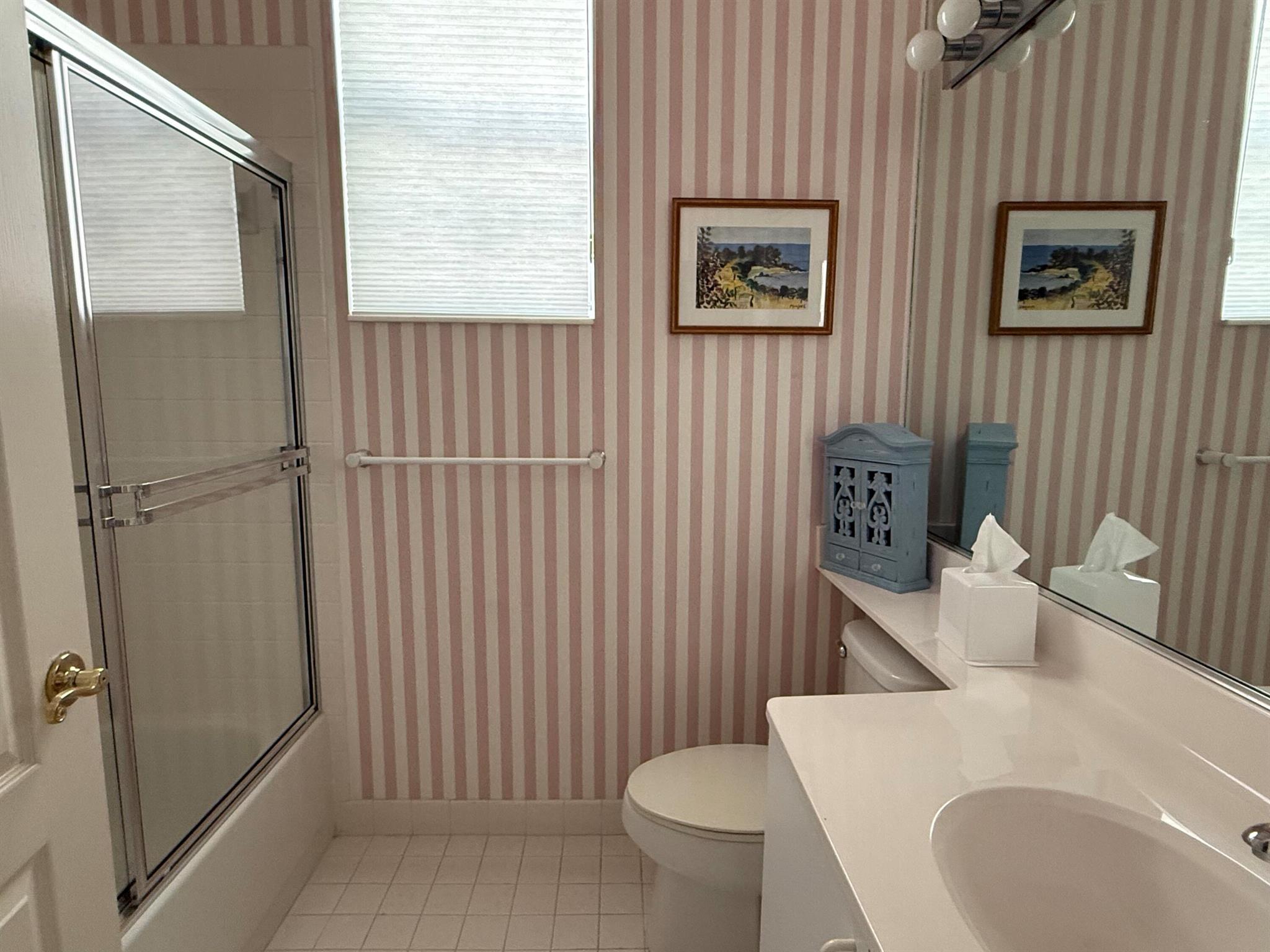 BREAKERS WEST 13, The Col - Residential