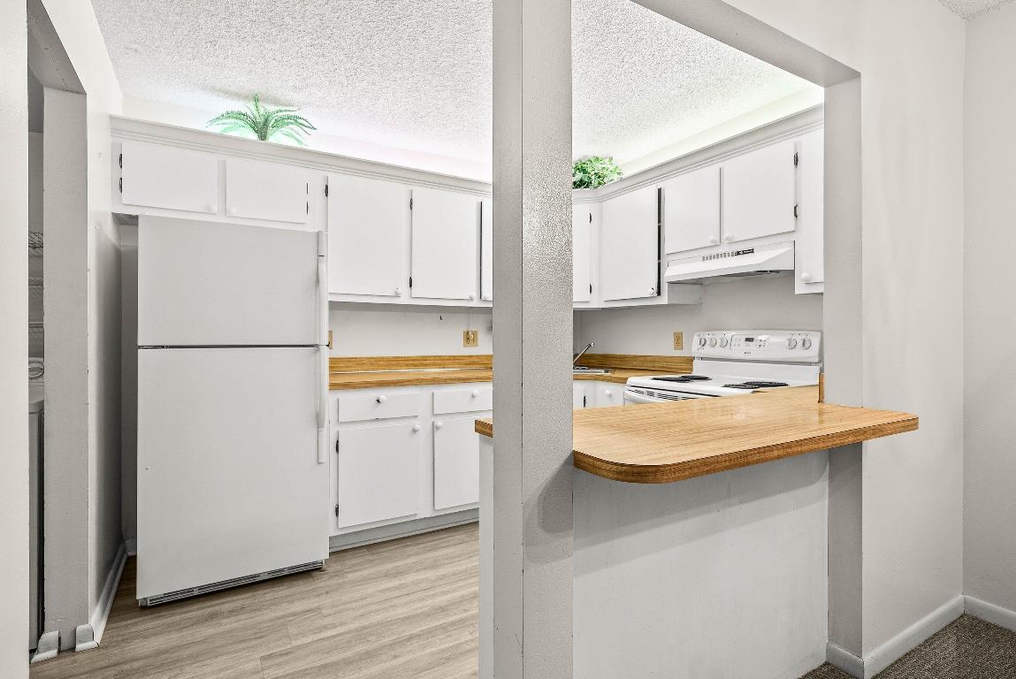 PINE RIDGE SOUTH III (Three) - Residential