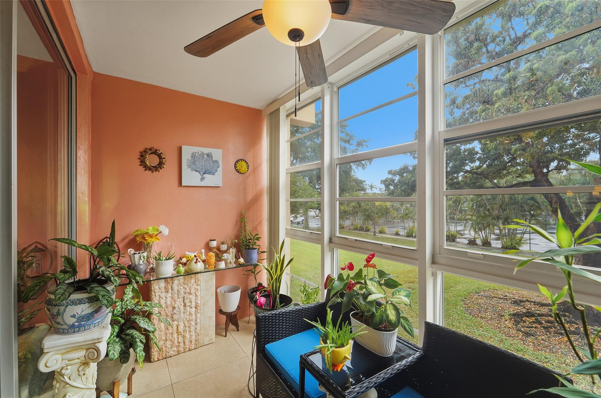 Bermuda Club - Residential