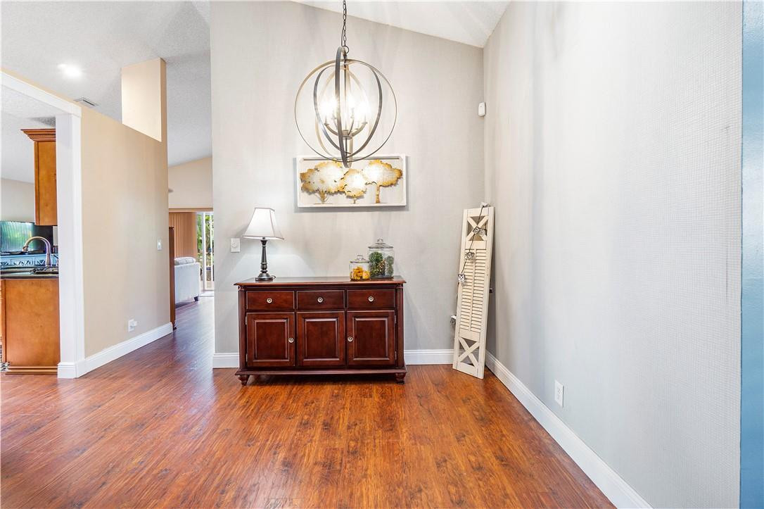 Arboretum 148-22 B - Residential