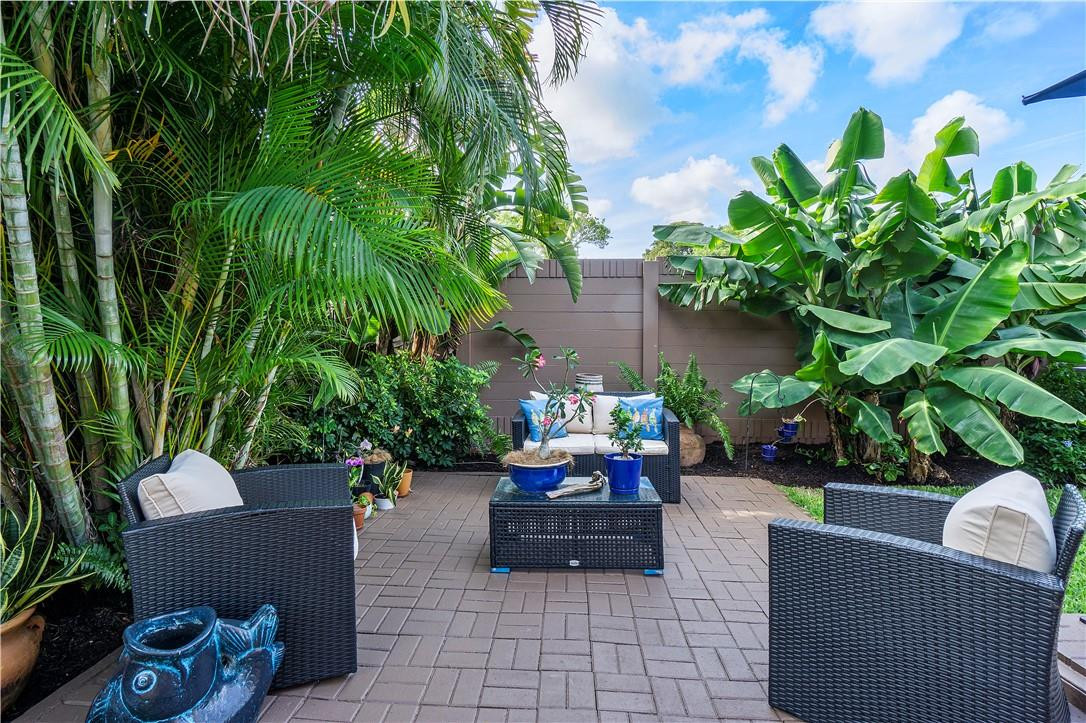 Arboretum 148-22 B - Residential