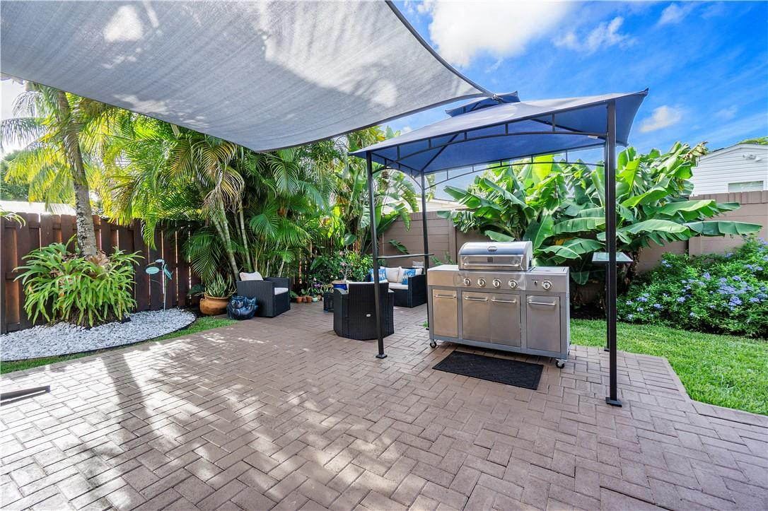 Arboretum 148-22 B - Residential