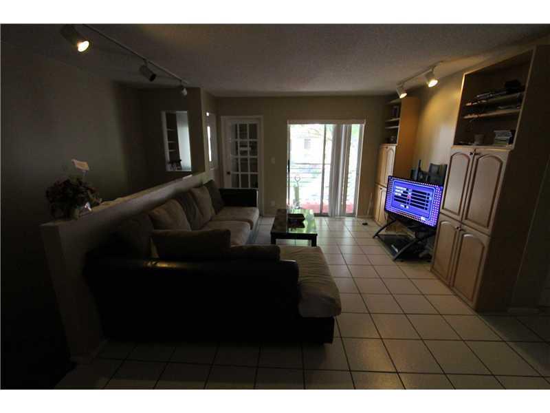 GARDENS NORTH #6 CONDO - Residential Lease