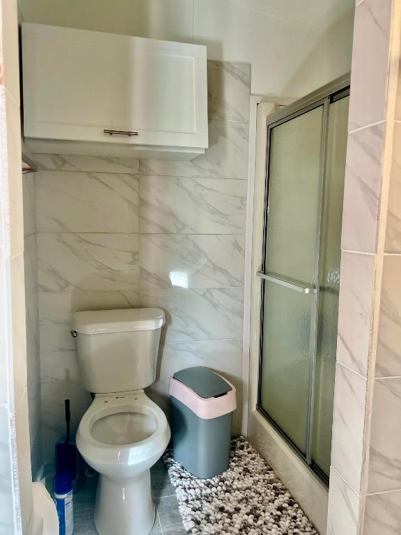 DEERFIELD LAKE - Residential