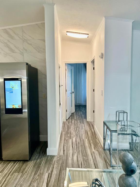 DEERFIELD LAKE - Residential