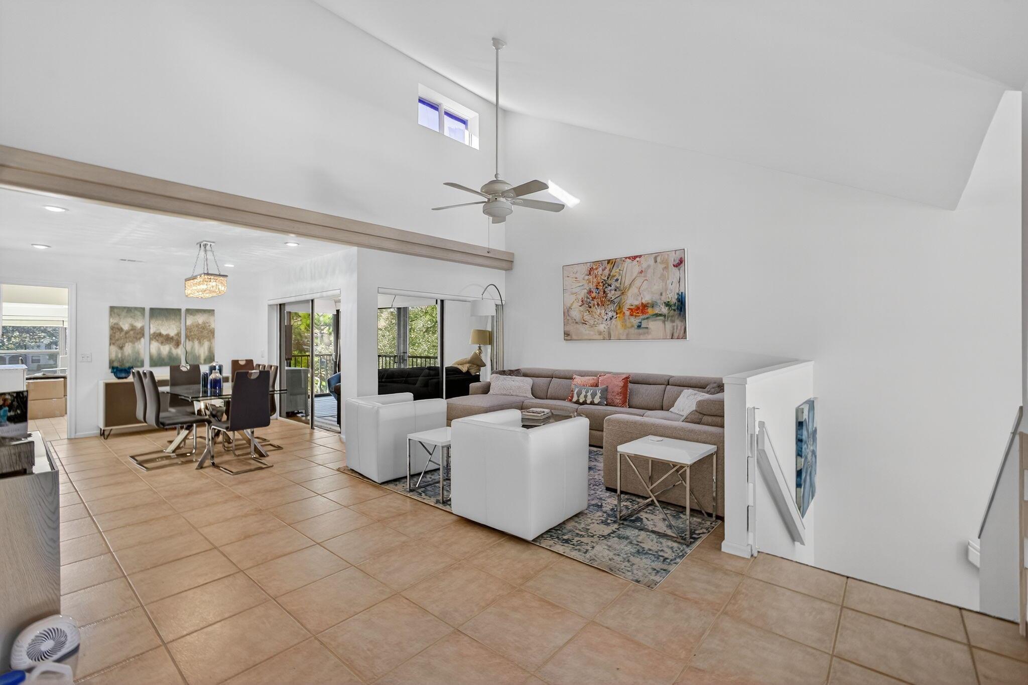 16671 Traders Crossing N 222