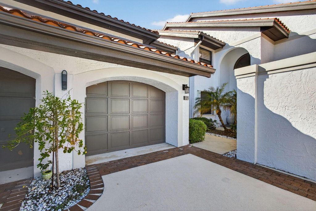 Photo of 16671 Traders Crossing N #222, Jupiter, FL 33477 (MLS # R11132226)