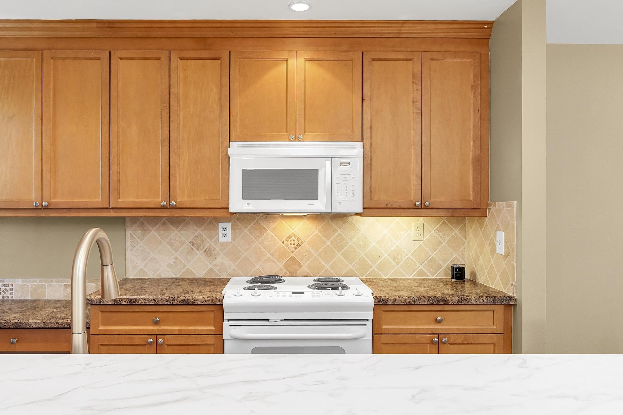 HIGH POINT OF DELRAY WEST CONDO SEC 3 - Residential