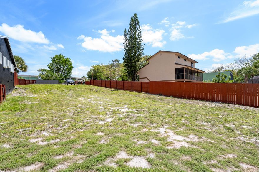 Prime 1/4 acre lot available in Lake Worth Beach!  East location - walk to shops and restaurants!  Cleared and ready to build.  10,000 sq ft lot is hard-to-find!