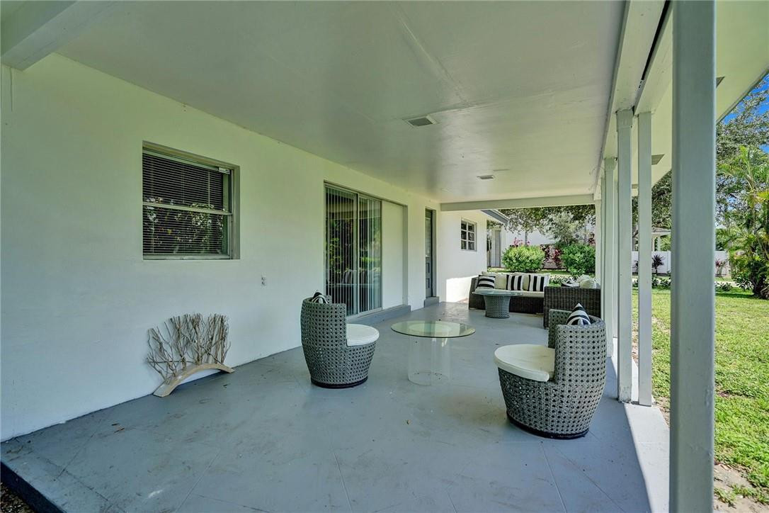 POMPANO WATERWAY ESTATES - Residential Lease