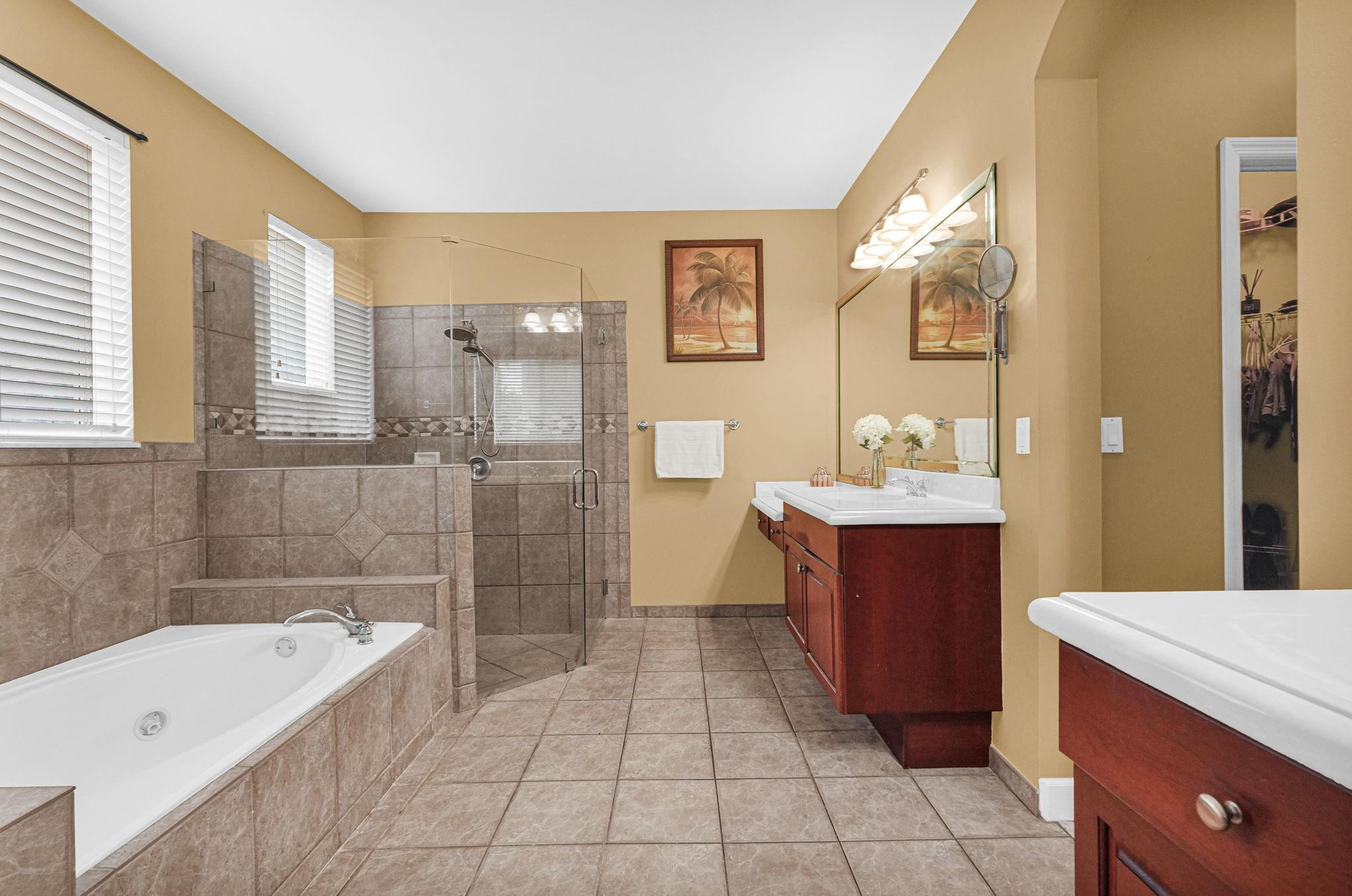 Windsor Palms 160-17 B - Residential