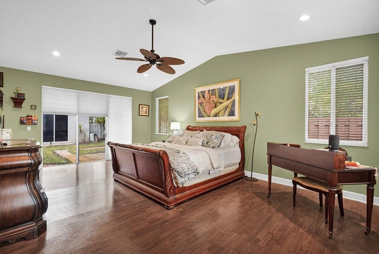 Windsor Palms 160-17 B - Residential