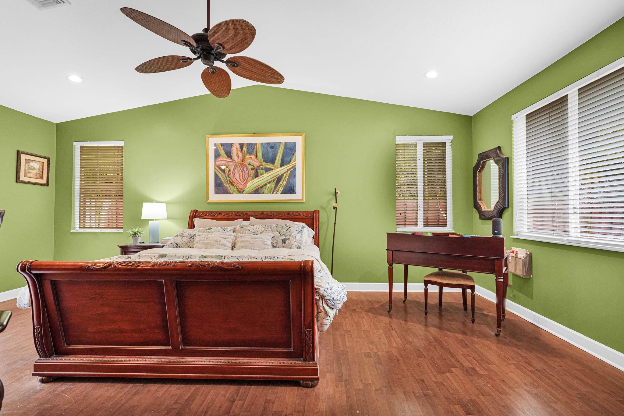 Windsor Palms 160-17 B - Residential