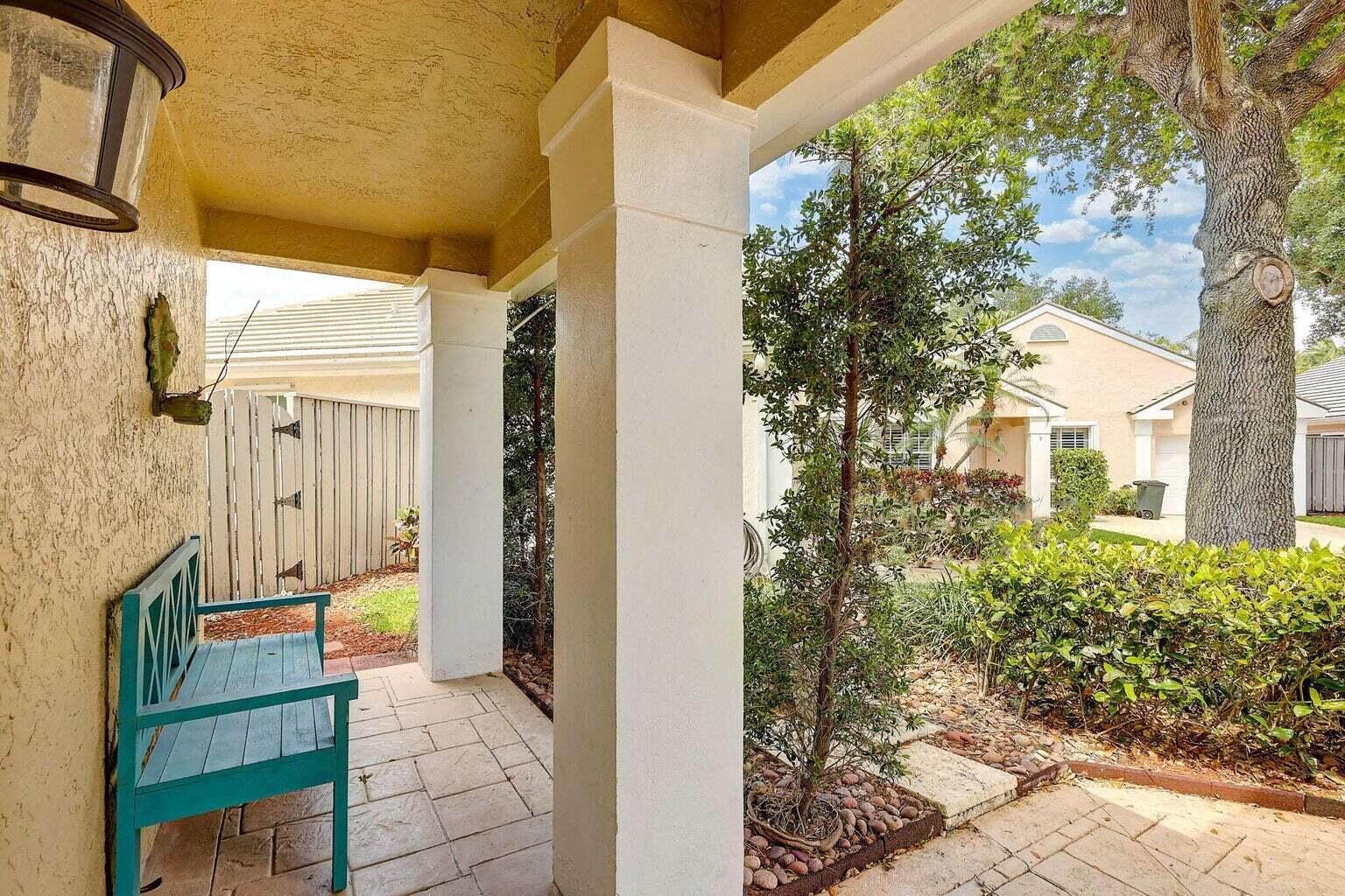 11 Commanders Drive