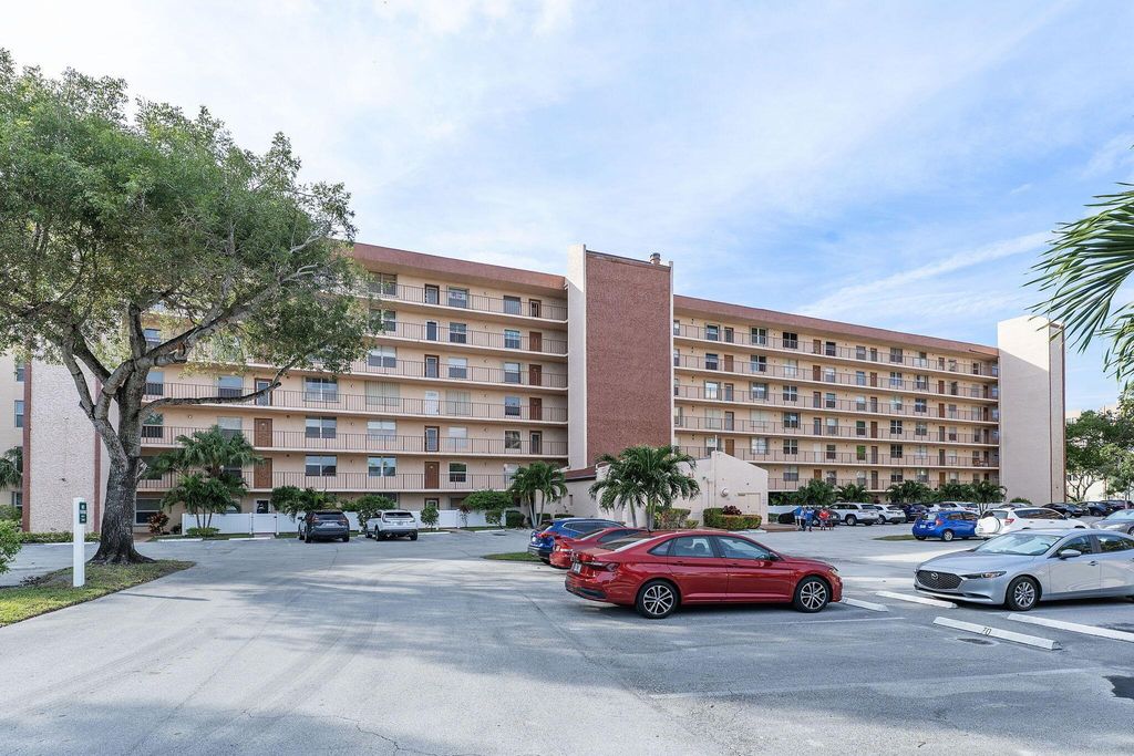 Photo of 14575 Bonaire Boulevard #304, Delray Beach, FL 33446 (MLS # R11145554)