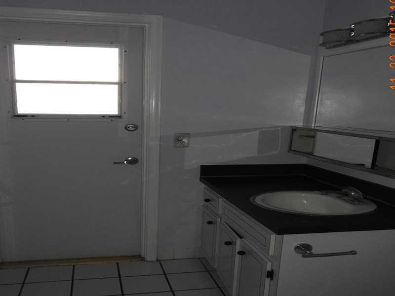 HOLLYWOOD HILLS 1965 - Residential