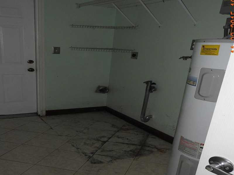 HOLLYWOOD HILLS 1965 - Residential