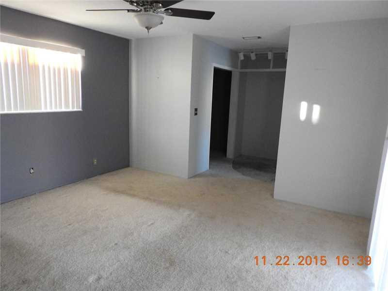 HOLLYWOOD HILLS 1965 - Residential