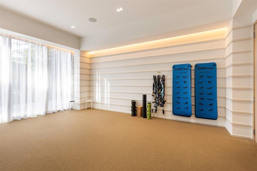 AUBERGE BEACH RESIDENCES - Residential