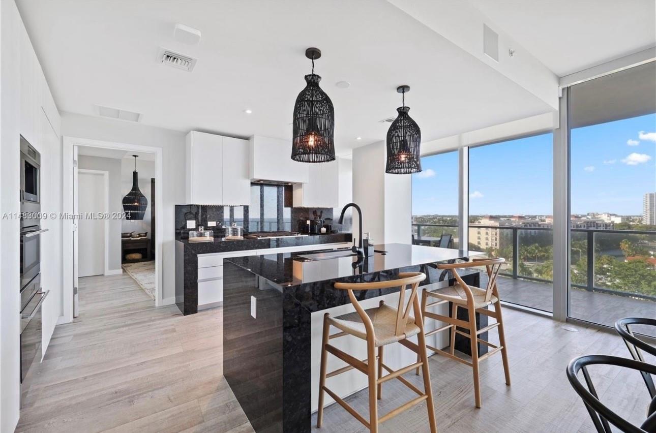 AUBERGE BEACH RESIDENCES - Residential