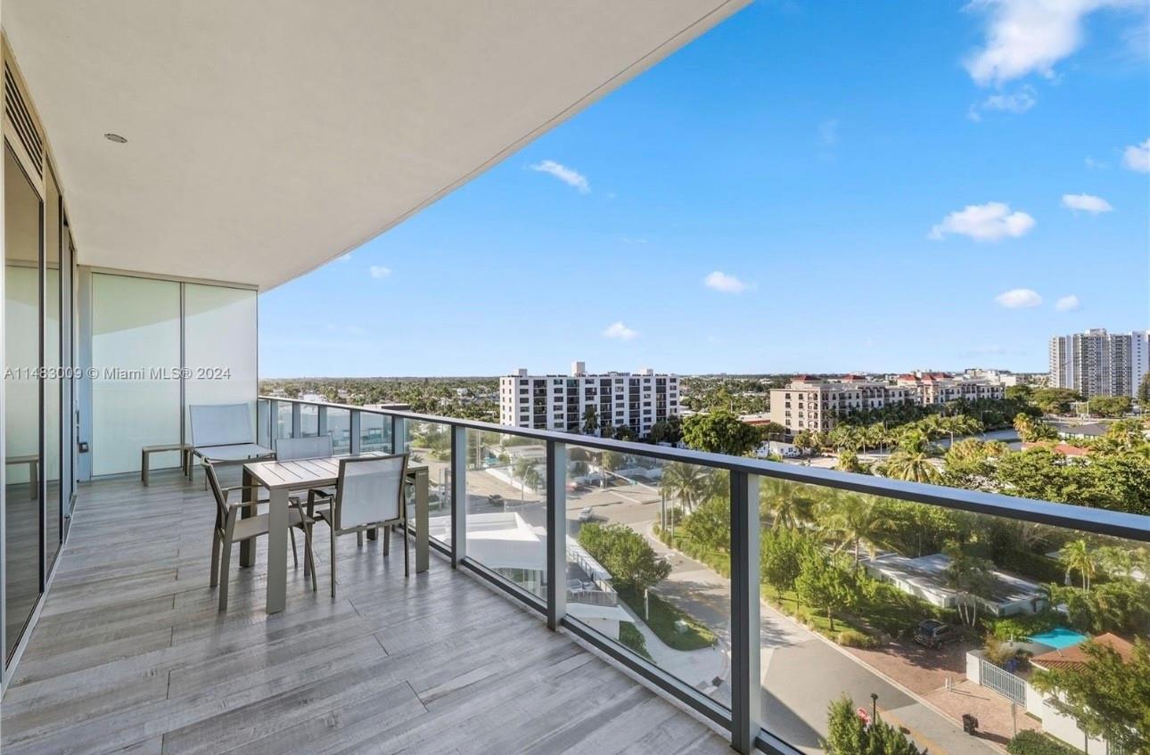 AUBERGE BEACH RESIDENCES - Residential