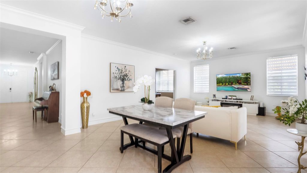 Photo of 1469 Kite Ct, Weston, FL 33327 (MLS # F10532544)