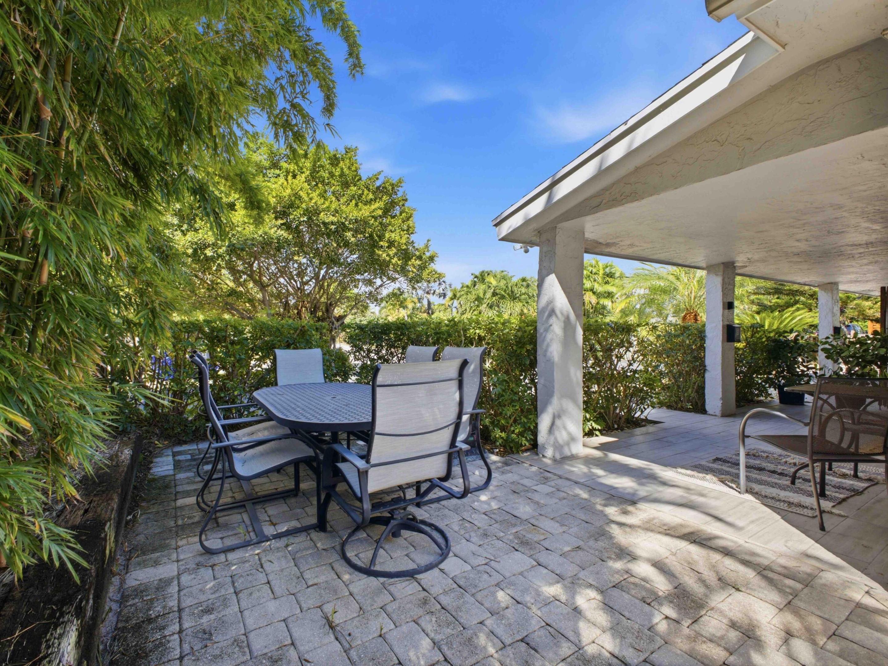 3125 Albatross Road
