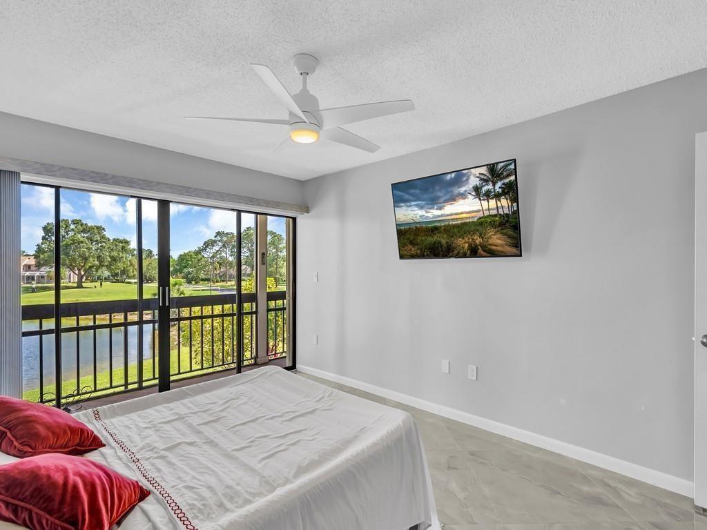 LAKESHORE VILLAGE OF MEAD - Residential Lease
