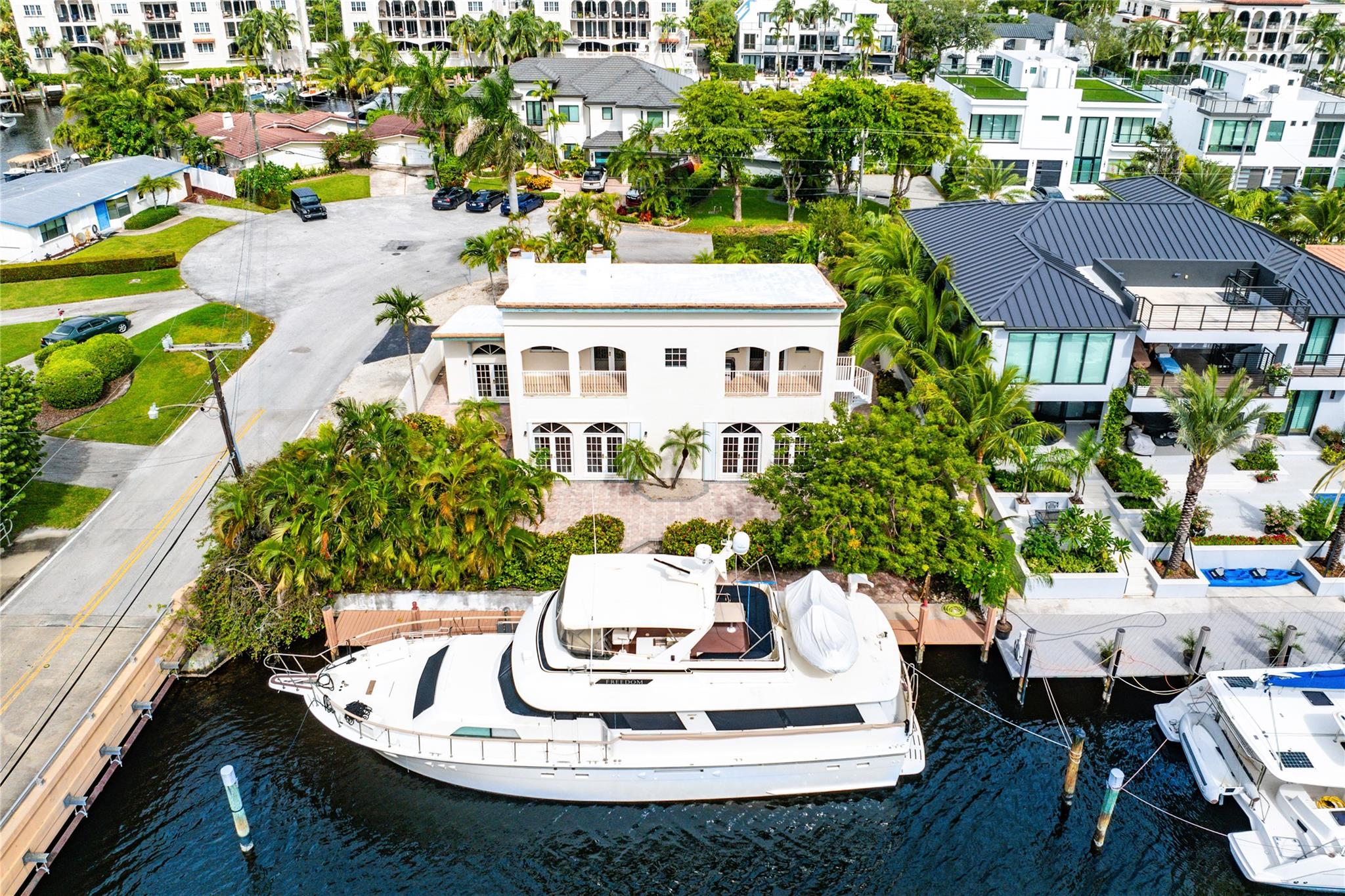 Lauderdale Harbors Sec A - Residential