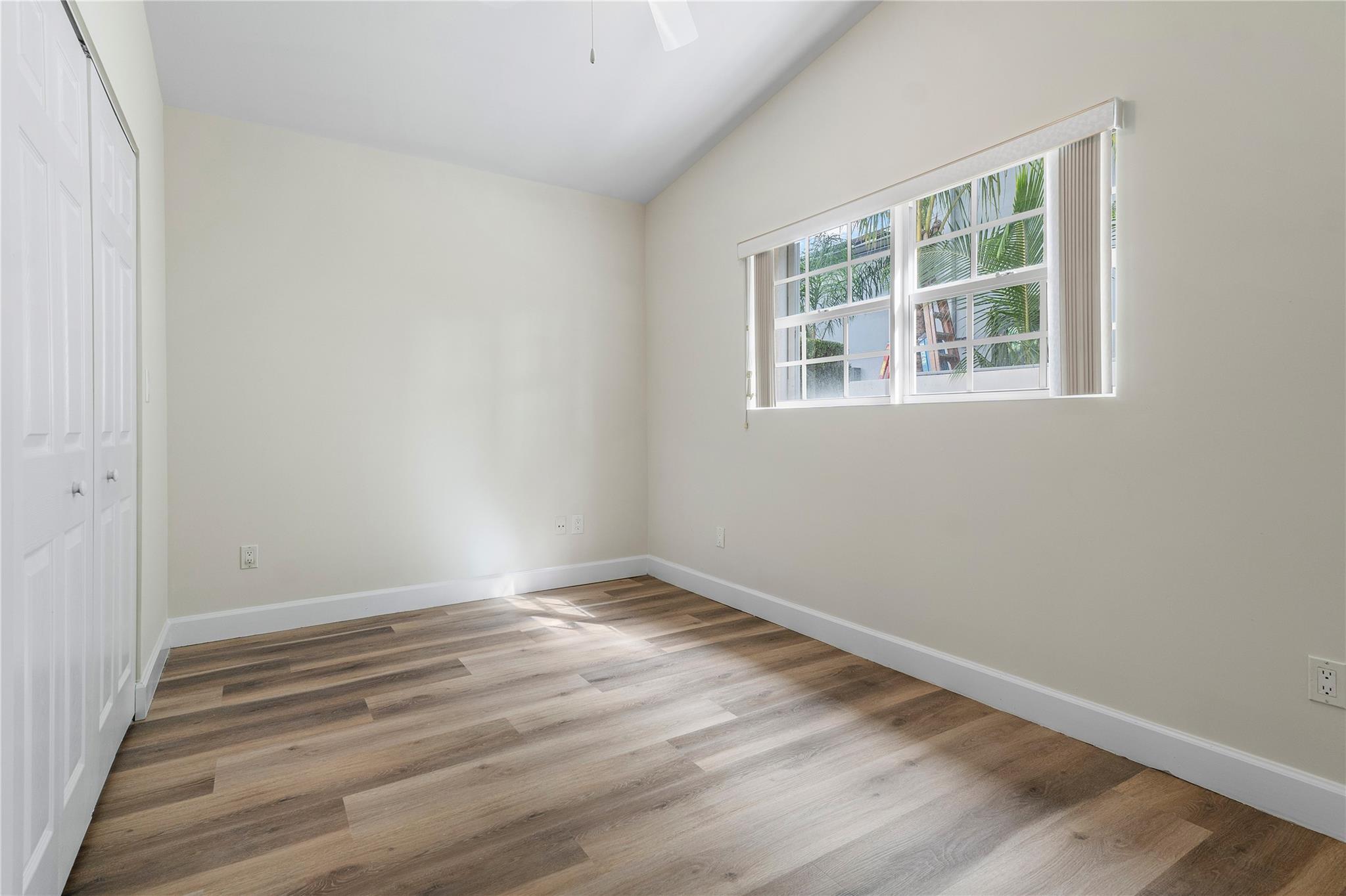 Lauderdale Harbors Sec A - Residential